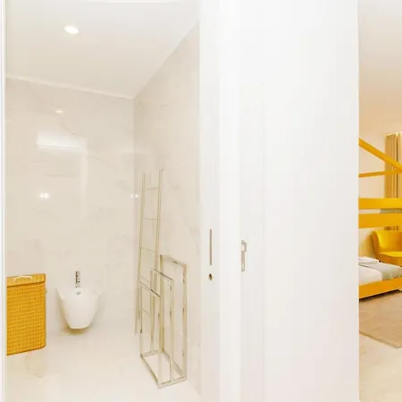 アパート Spacious And Modern Flat With Ac 1 Min From Metro