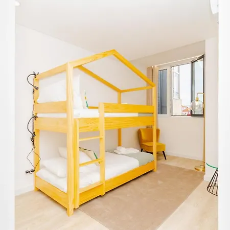 Spacious And Modern Flat With Ac 1 Min From Metro *