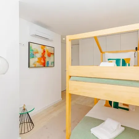 شقة Spacious And Modern Flat With Ac 1 Min From Metro بورتو