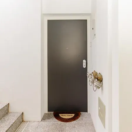 Spacious And Modern Flat With Ac 1 Min From Metro *