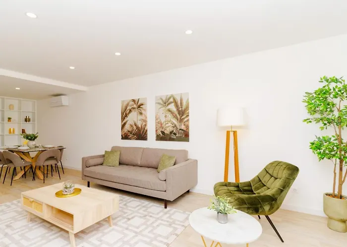 Spacious And Modern Flat With Ac 1 Min From Metro Apartment *