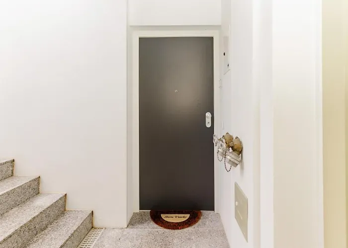 Spacious And Modern Flat With Ac 1 Min From Metro * ポルト