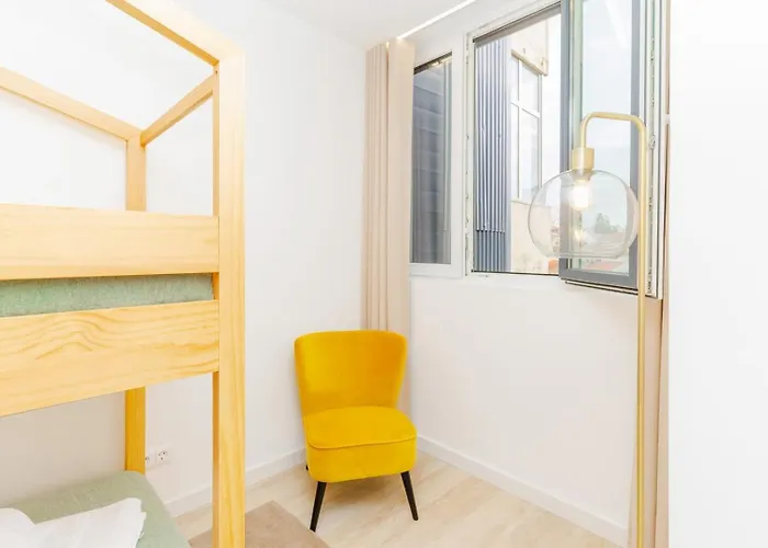 アパート Spacious And Modern Flat With Ac 1 Min From Metro *