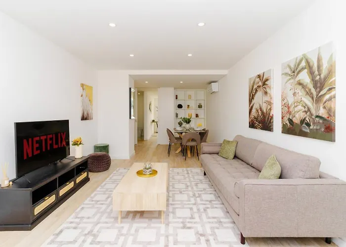 Spacious And Modern Flat With Ac 1 Min From Metro Διαμέρισμα Πόρτο